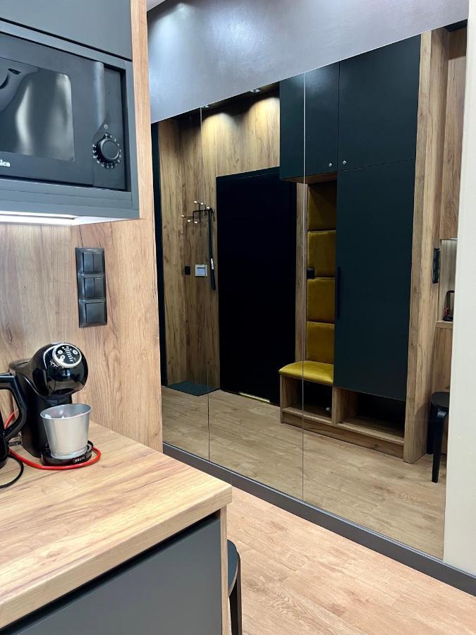 Apartament Spot Klonowa キェルツェ エクステリア 写真